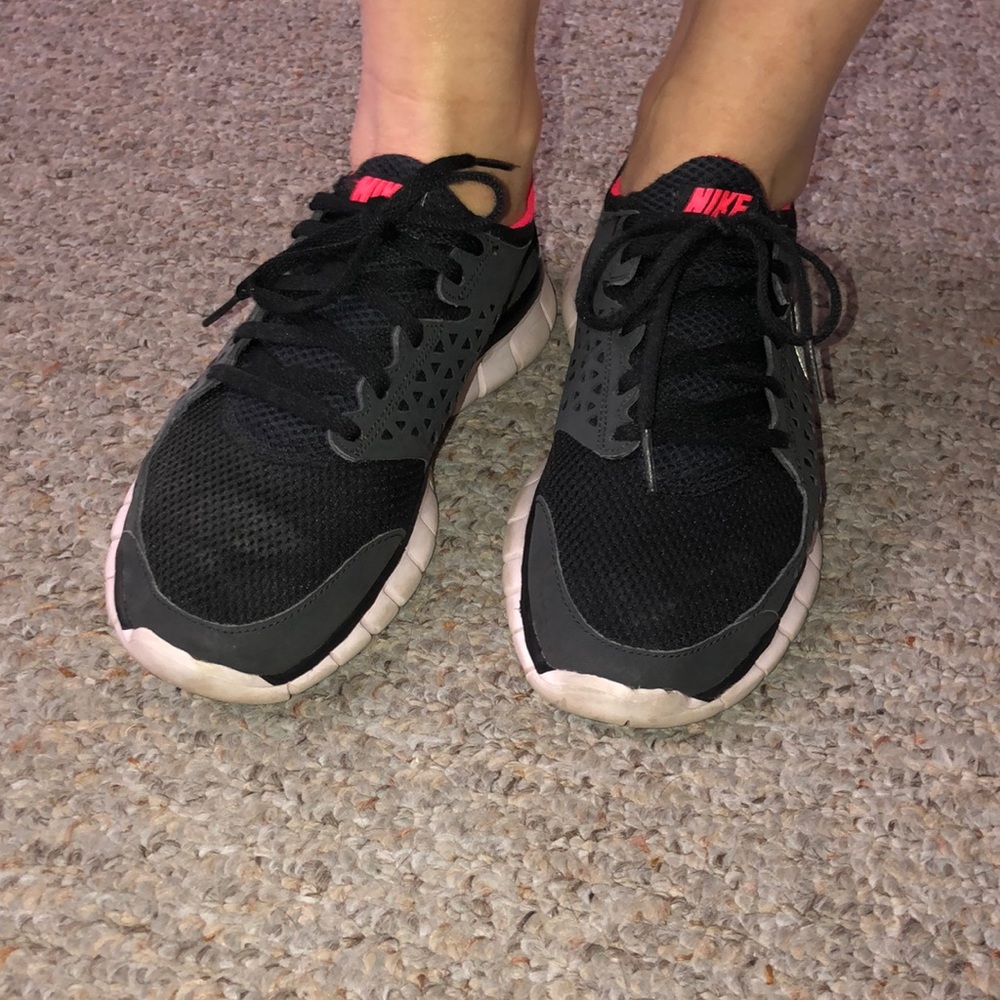 Nike Pink and Black Sneakers